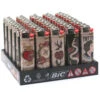 Bic Barquette De 50 Briquets J26 Tattoo 1 Bic Barquette De 50 Briquets J26 Tattoo -Fumeurs Fournitures Magasin barquette de 50 briquets j26 tattoo